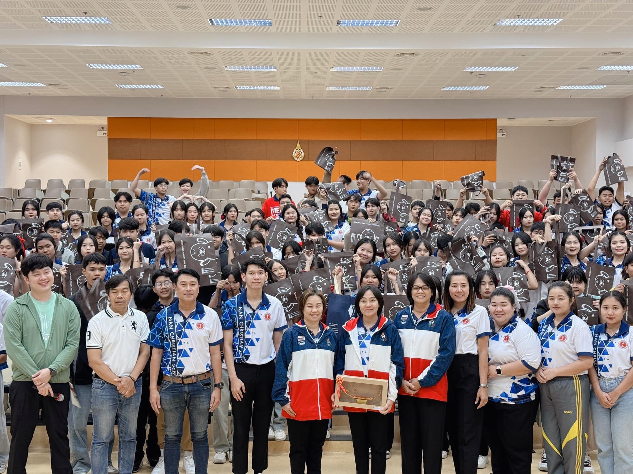 คณะศึกษาดูงาน : โรงเรียนน่านคริสเตียนศึกษา