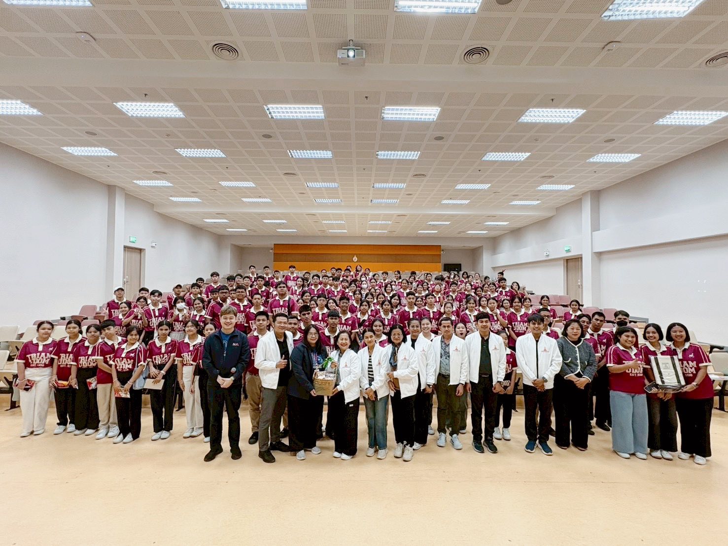คณะศึกษาดูงาน : โรงเรียนอุดมศึกษาภาคใต้